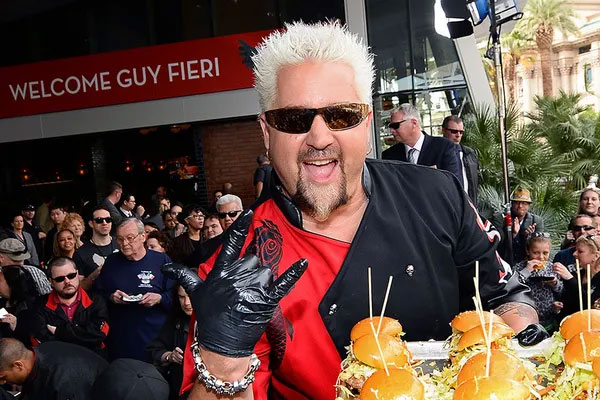 유명 셰프 Guy Fieri(가이 피에리)