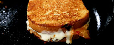 kimchi-grilled-cheese