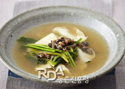 다슬기수제비(고동수제비) 레시피