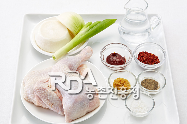 닭국(닭고기국) 식재료
