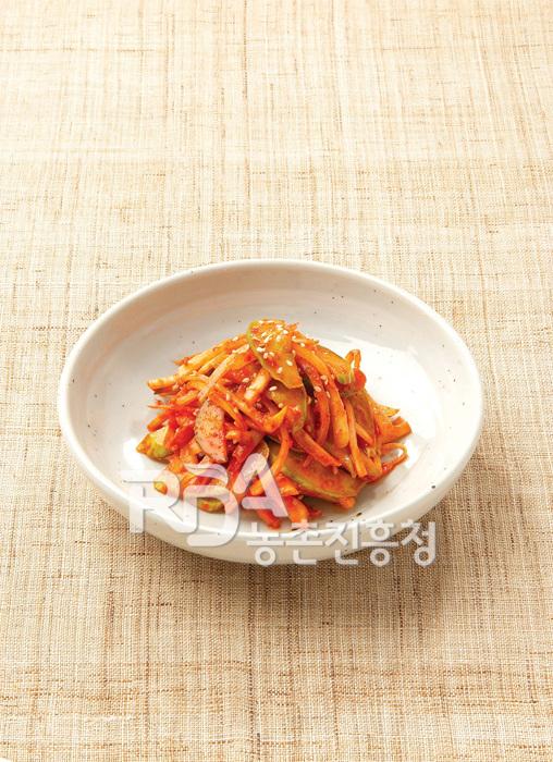 도라지오이무침 레시피 조리순서 5-0