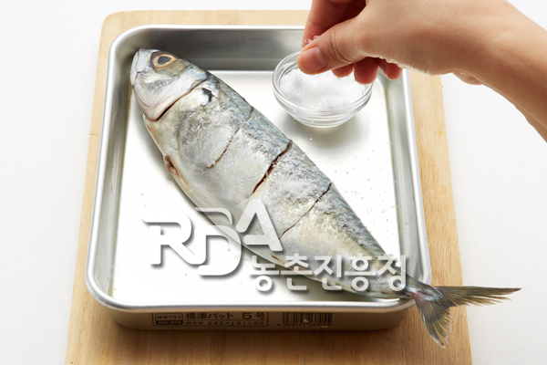 고등어구이 레시피 조리순서 1-1