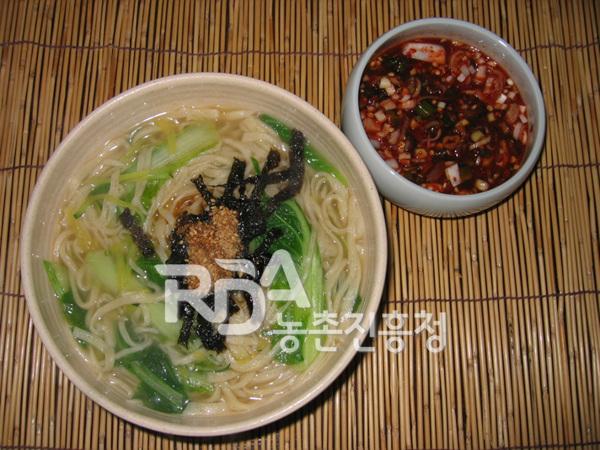 콩칼국수(콩가루손칼국수) 레시피 조리순서 6-0
