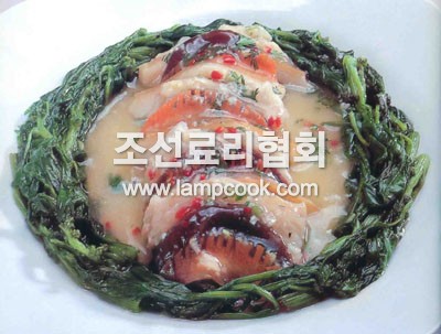 닭고기버섯찜