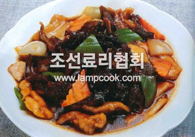 해삼닭고기볶음