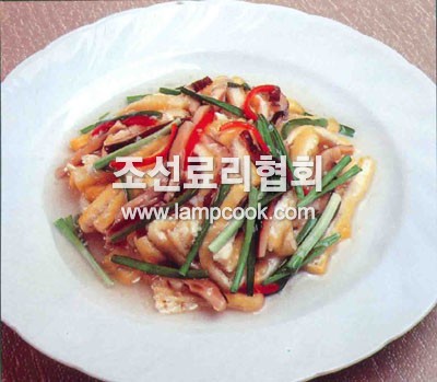 압착두부볶음