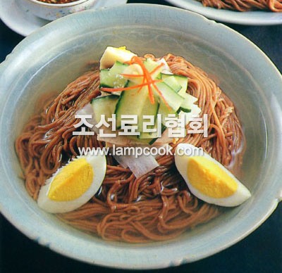 느릅쟁이국수