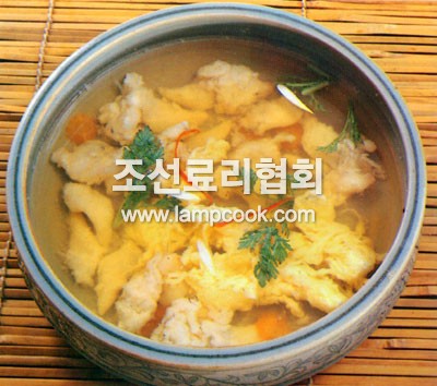 대합조개닭알국