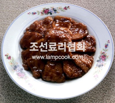 돼지고기편졸임