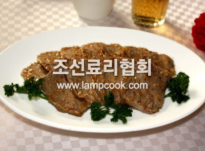 돼지고기편육
