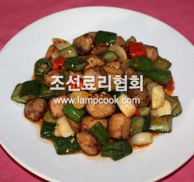 닭고기절인오이볶음