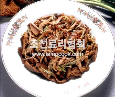참나무버섯볶음
