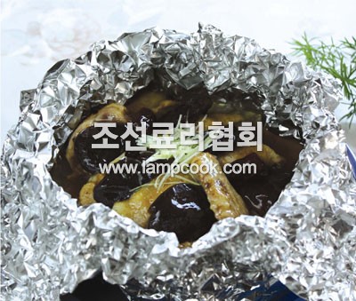 닭고기참나무버섯은지쌈찜