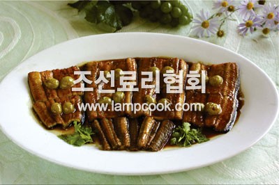 뱀장어포도졸임