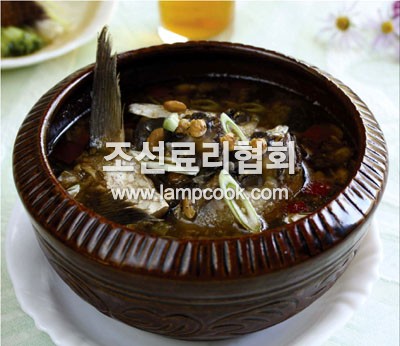 띄움콩잉어대가리탕