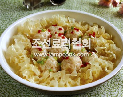 새우완자버섯찜