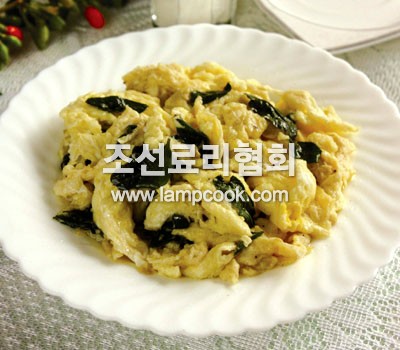 구기자잎닭알볶음