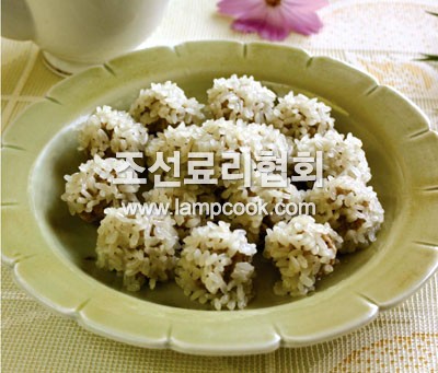 돼지고기완자찹쌀찜