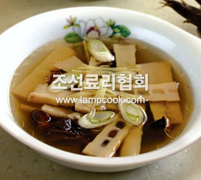 참대순버섯탕