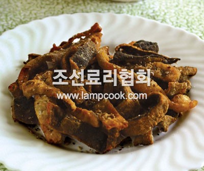 조피룡정어껍질튀기