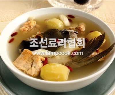 구기자룡정어대가리탕
