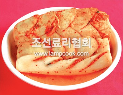 무우비늘김치
