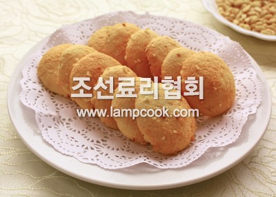 잣닭알과자