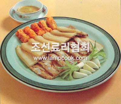 세겹살편육