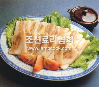 돼지보쌈편육