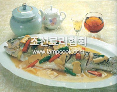 칠색송어송이버섯찜
