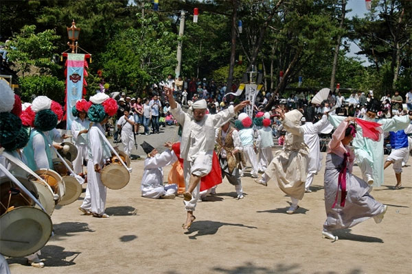 동래 지신밟기