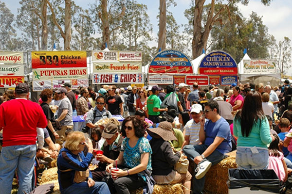 옥스나드 딸기 축제(Oxnard Strawberry Festival)