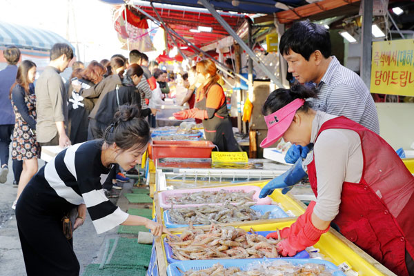 안면도 백사장항 대하 축제