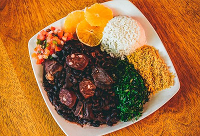 페이조아다 콤플레타(feijoada completa)