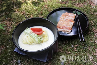 여름철 사찰보양식 콩국수와 메밀전