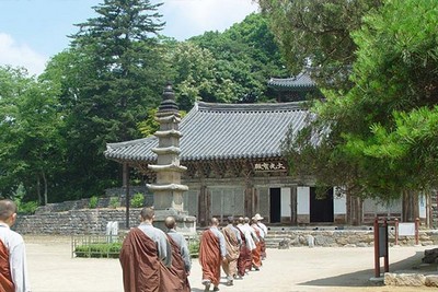 태봉 스님과 마곡사 칼수제비