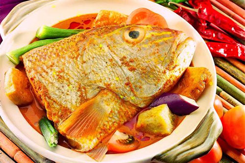 싱가포르음식 피시헤드커리 Fish Head Curry