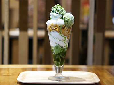 맛차 선데(Matcha sundae), 일본